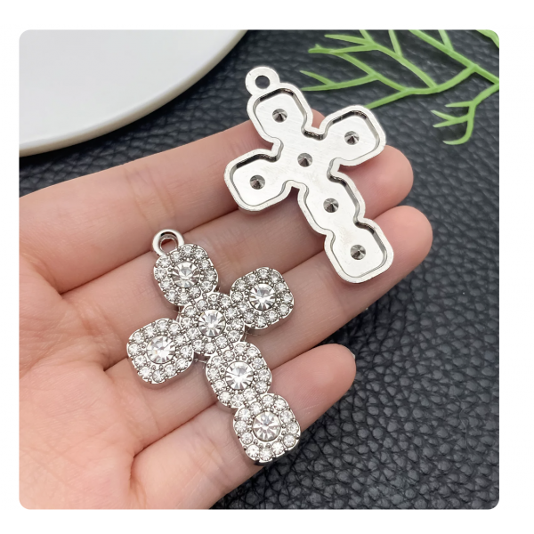 2pcs/pack 45x30x4mm white k cross TB-996910251358-24744