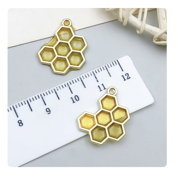 3pcs/pack  17×21mm enamel bee nest light yellow TB-953868506607-23151