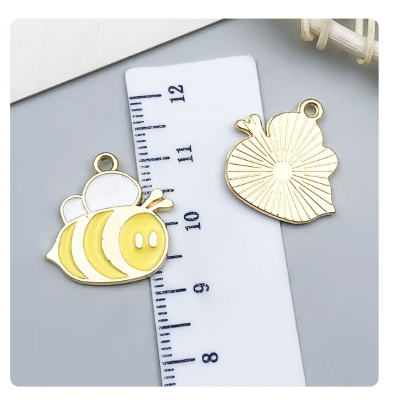 3pcs/pack  20x20x1mm enamel bee charms TB-953868506607-24140