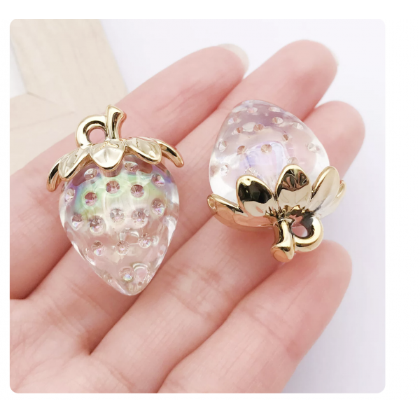 2pcs/pack  31x23mm resin strawberry AB color TB--1053595410825-21811