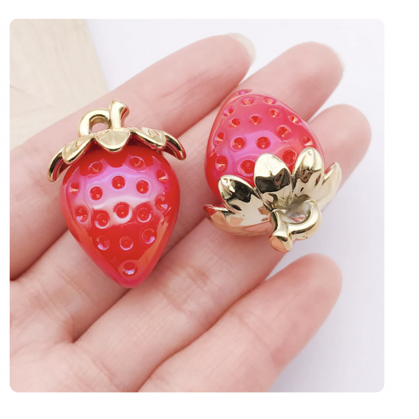 2pcs/pack  31x23mm resin strawberry  solid red TB--1053595410825-21813