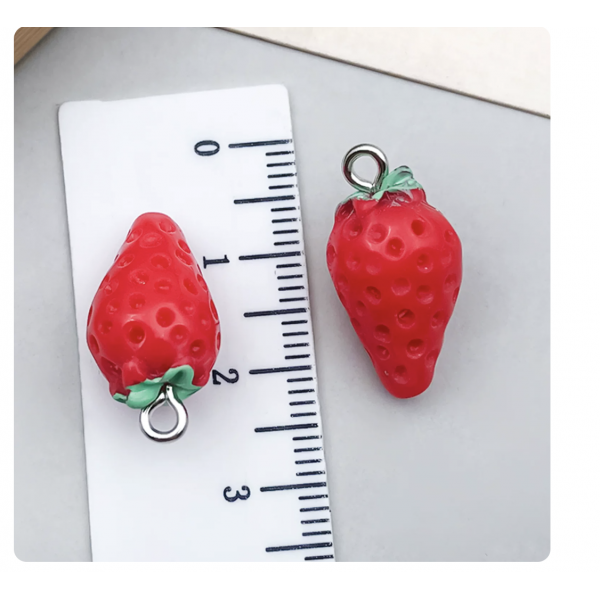 2pcs/pack 12*20mm resin 3D strawberry   TB--1053595410825--17067
