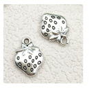 6pcs/pack 11x15mm  antique silver strawberry   TB--1053595410825--18636