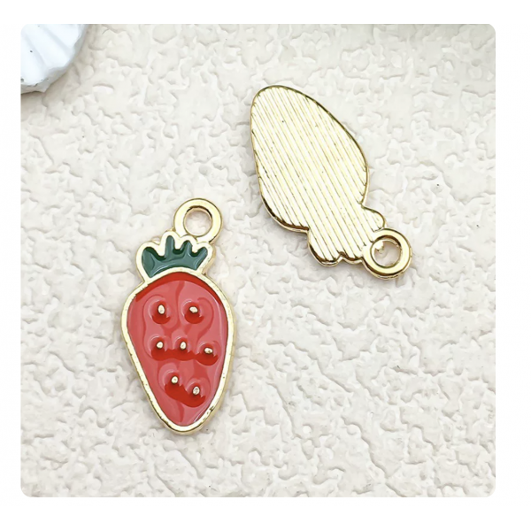 4pcs/pack 9x18mm  strawberry   TB--1053595410825--11928